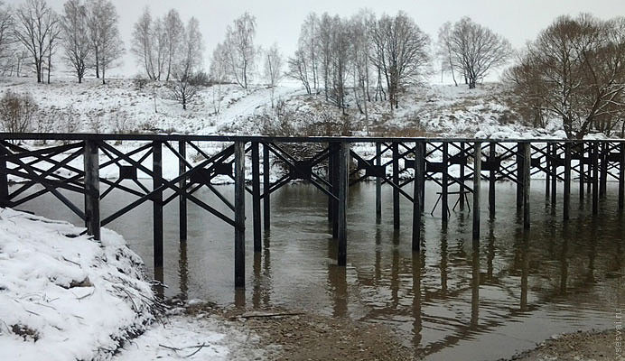 Свайные мосты: надежное решение для преодоления водных преград в Гагарине от 56304 руб